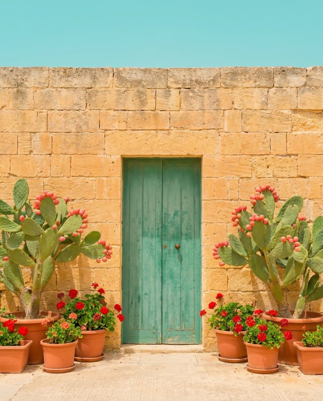 Ta’ Lellux, Għarb